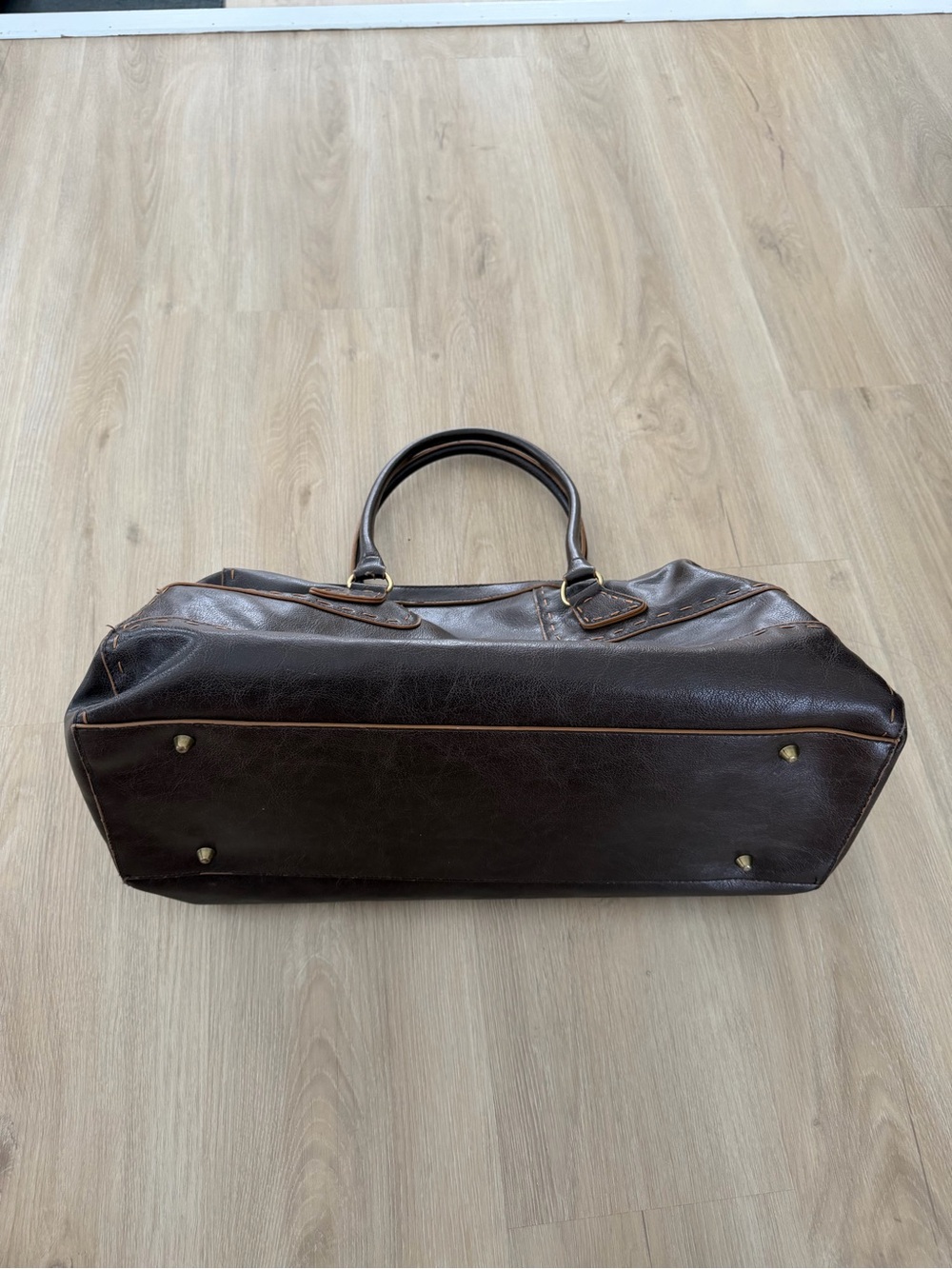Vintage Brown Faux Leather Bowling Bag Style with Contrast Stitching - Picture 6 of 10